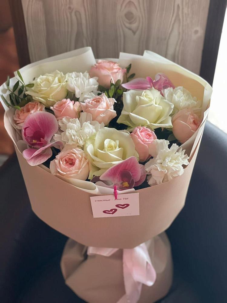 Букет цветов из: Орхидеи, Розы и Гвоздики в Буланаше