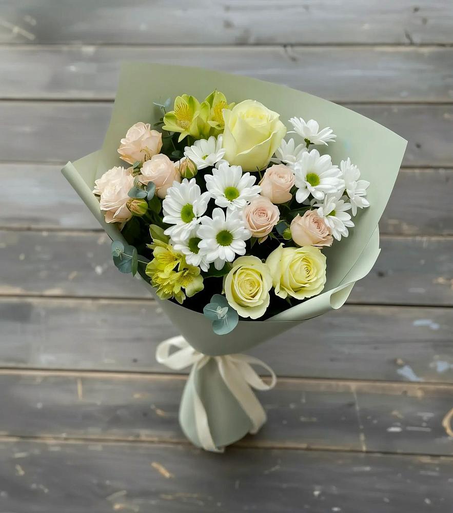 Букет цветов из: Альстромерии, Розы и Хризантемы в Буланаше