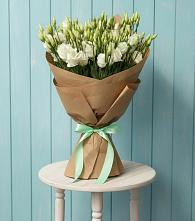 Букет цветов из:  Лизиантусы в Буланаше