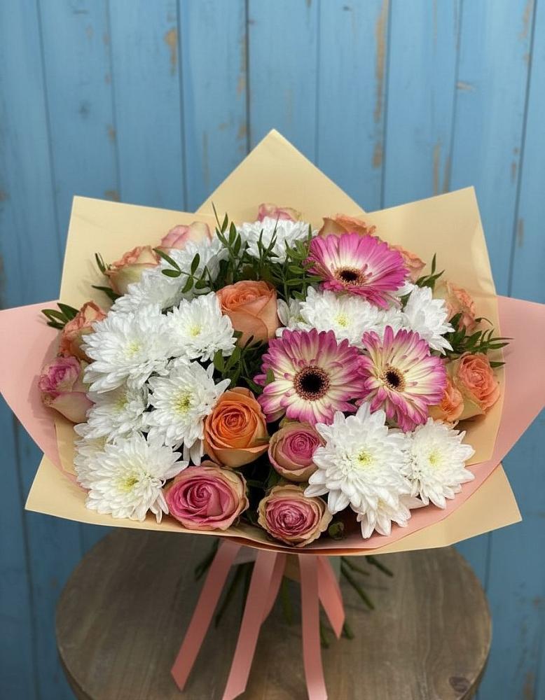 Букет цветов из: Розы, Герберы и Хризантемы в Буланаше