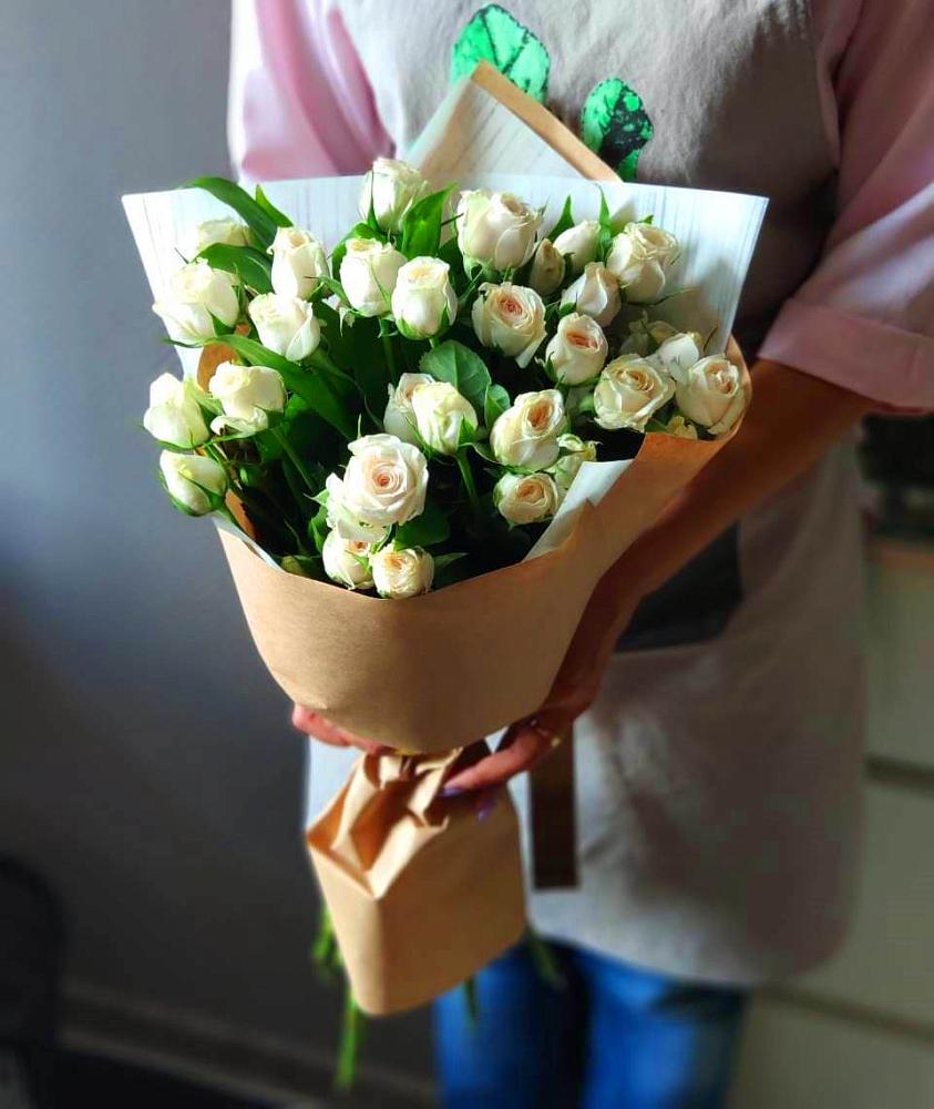 Букет цветов из: Розы в Буланаше