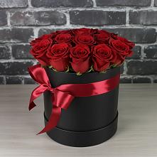 Цветочная композиция из Розы в шляпной коробке в Буланаше