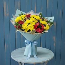 Букет цветов из:  Альстромерии и Хризантемы в Буланаше
