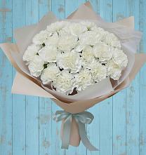 Букет цветов из:  Гвоздики в Буланаше
