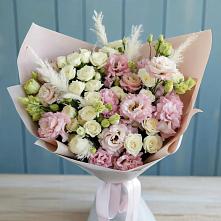 Букет цветов из:  Альстромерии и Розы в Буланаше