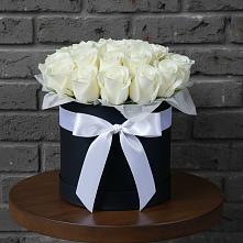 Цветочная композиция из Розы в шляпной коробке в Буланаше